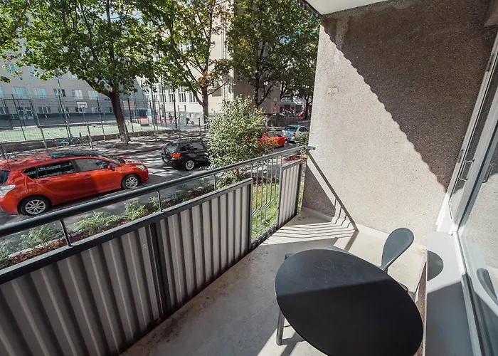 フォーノム サービス ラピンラーデンカトゥ * ヘルシンキ