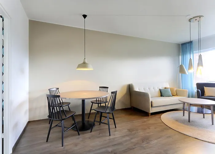 フォーノム サービス ラピンラーデンカトゥ * ヘルシンキ