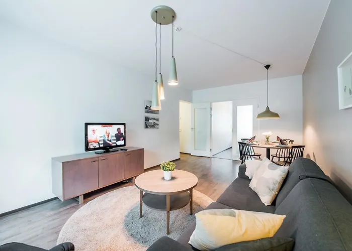 赫尔辛基拉宾拉登卡图弗恩诺姆服务式公寓 *